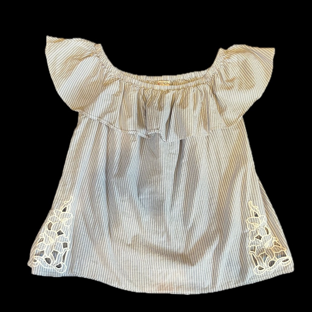 Over shoulder top